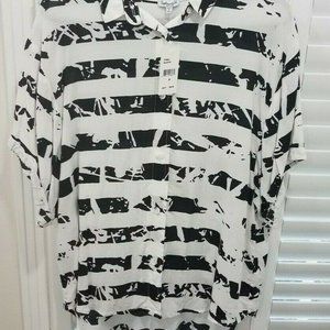 Splendid Size M Black/white Hi-Lo Shirt